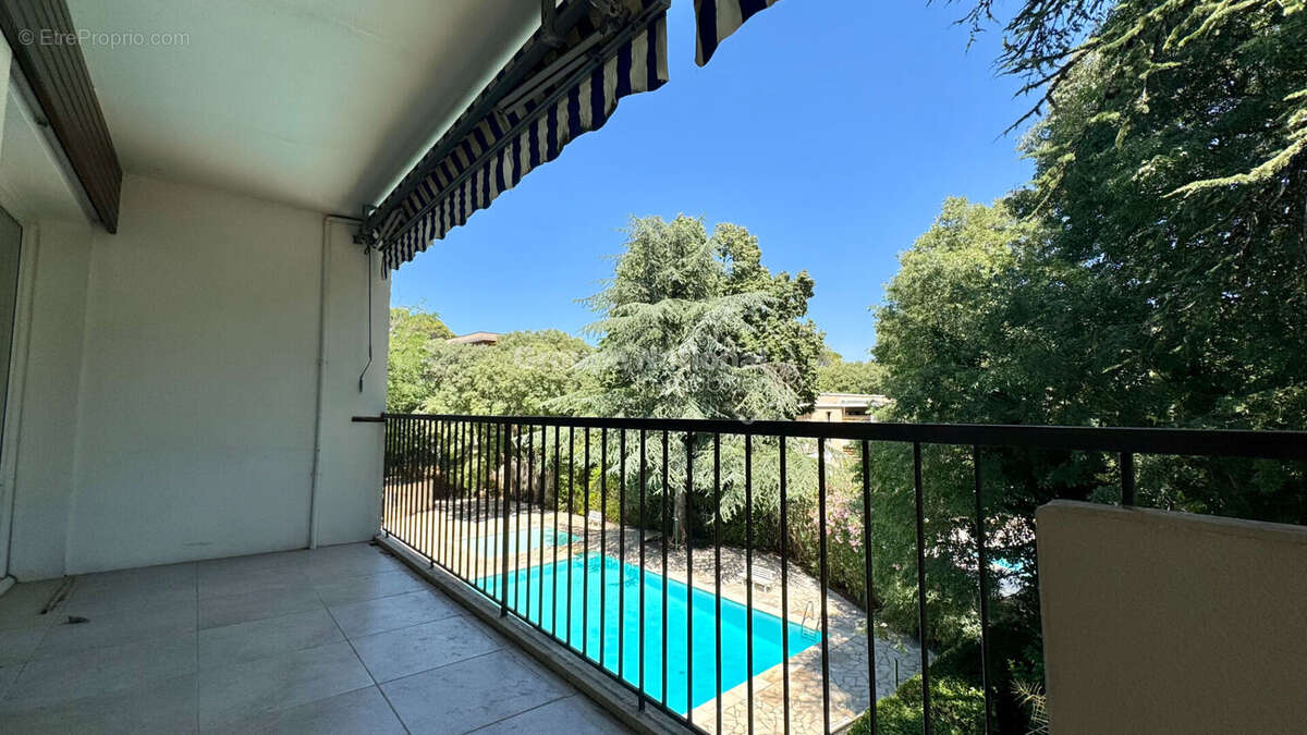 Appartement à NIMES