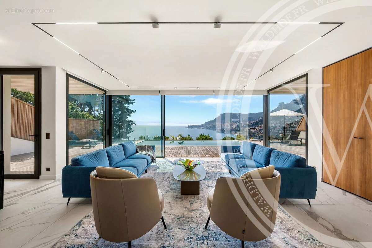 Maison à ROQUEBRUNE-CAP-MARTIN