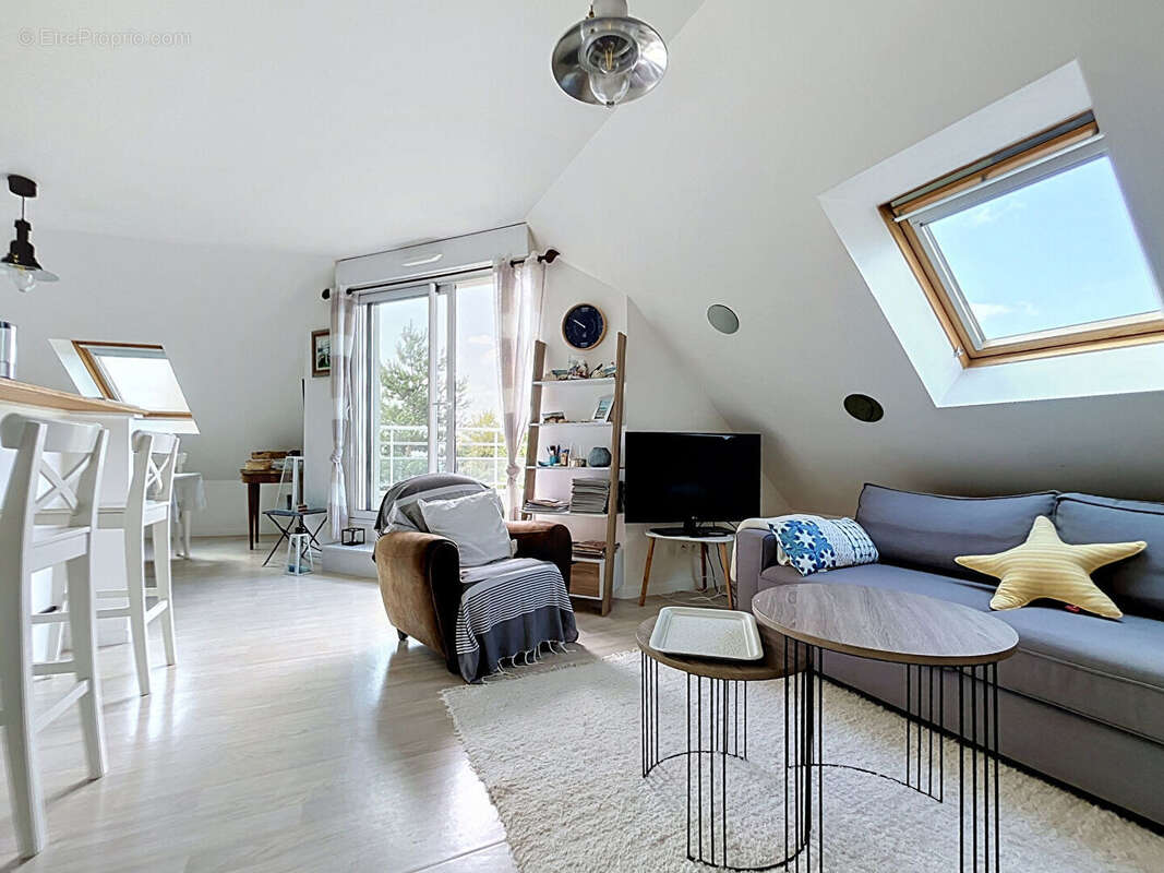 Appartement Granville 2 pièce - 67.08m² au sol soit 48.14m² loi carrez- TERRASSE - photo 7