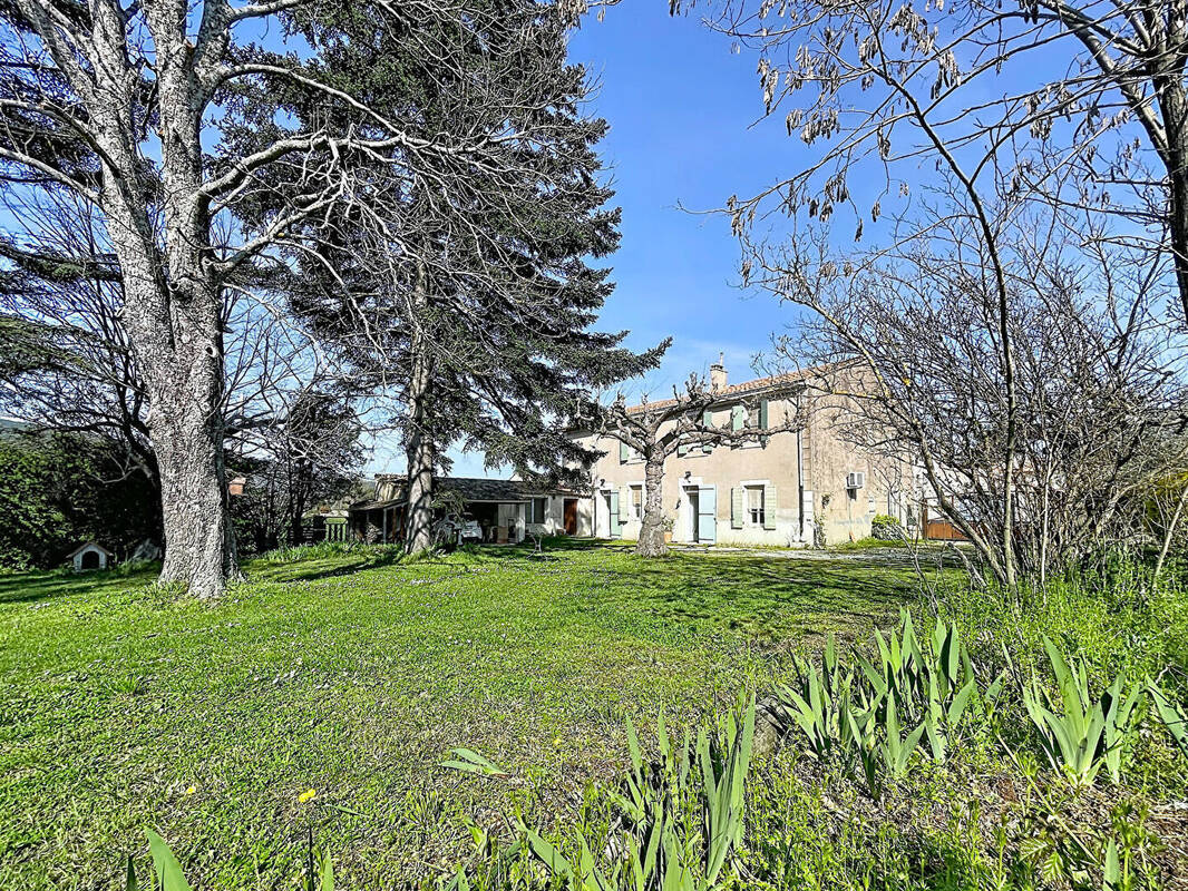 Maison à LE PUY-SAINTE-REPARADE