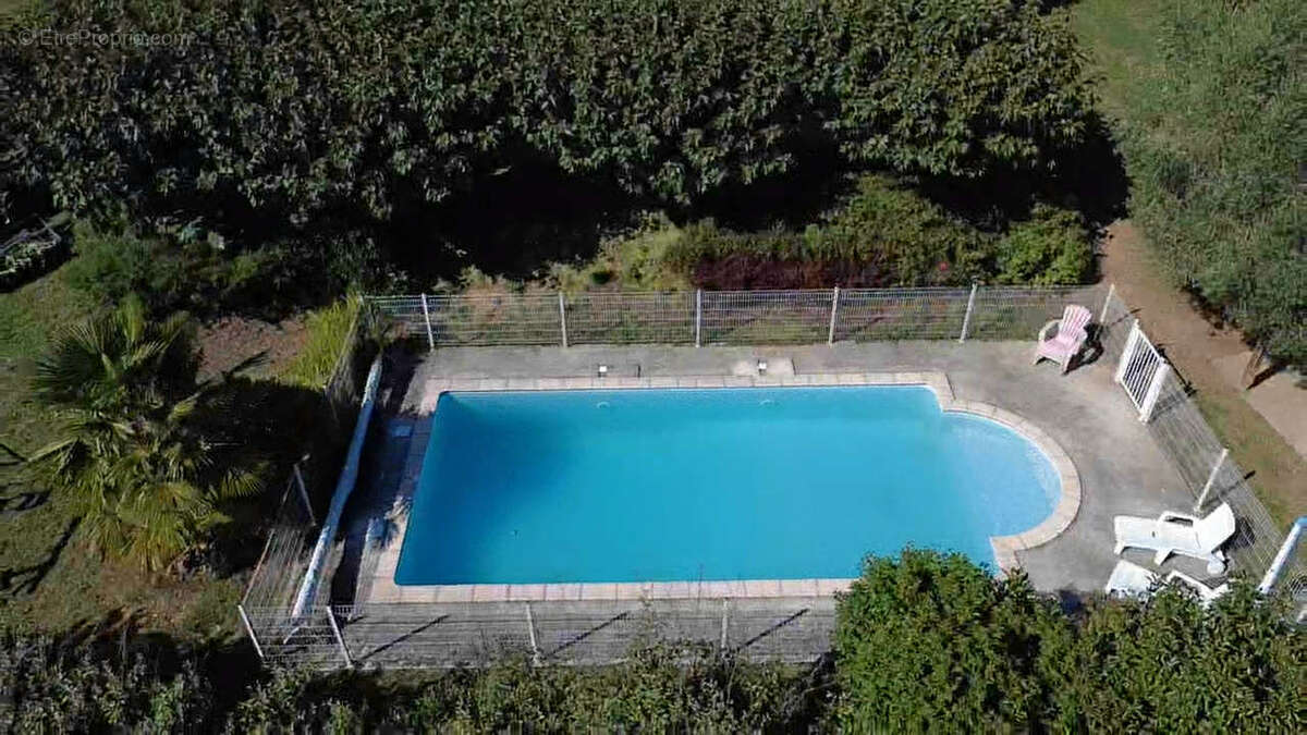 Maison Terrasson Lavilledieu 3 chambres et piscine - photo 3