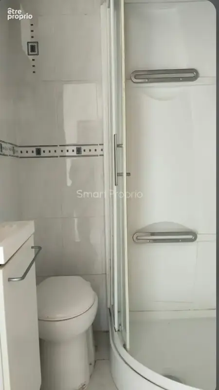 Grande maison en pierre de 208 m2 à Saint-Yzan-de-Soudiac   idéal famille ! - photo 12
