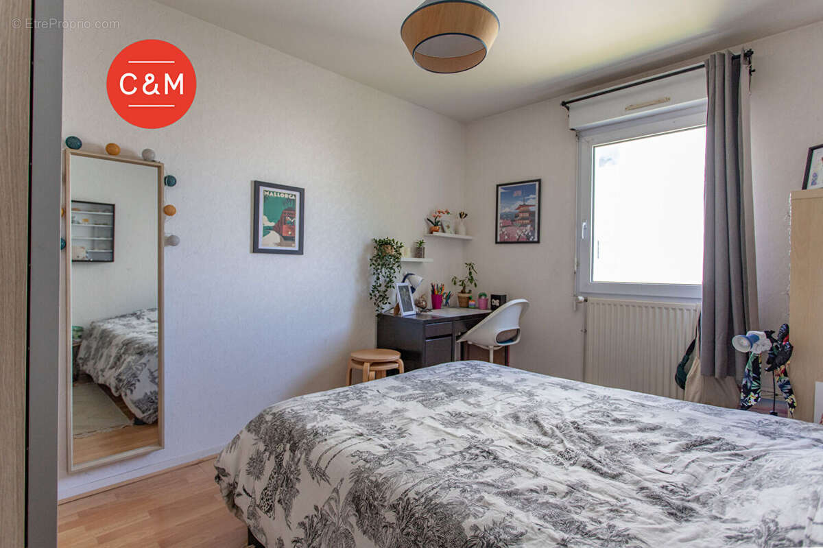 Appartement à REZE