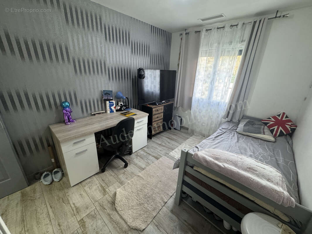 Villa de plain-pied avec jardin et garage - photo 13