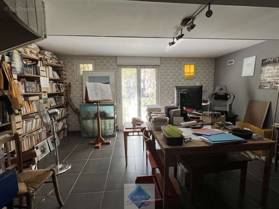 Maison à ENVERMEU