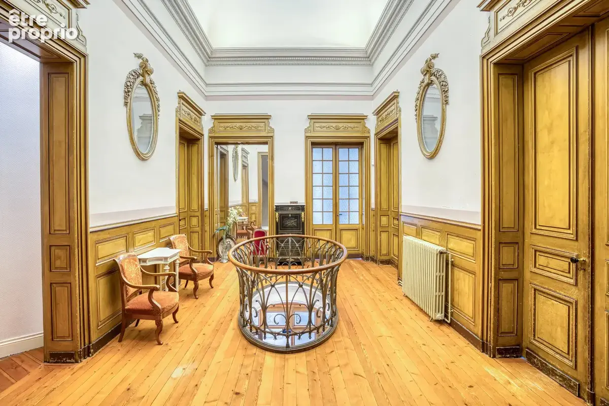 Un remarquable hôtel particulier au cœur de Libourne - photo 12