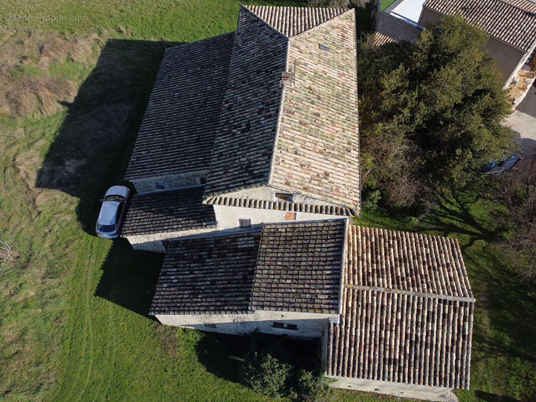 Ancien corps de ferme à rénover, fort potentiel d'aménagement - photo 14