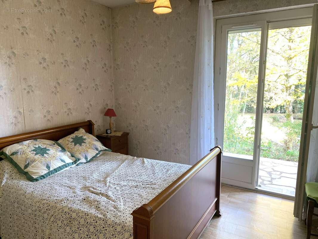 Maison 125 m² à Larche  - photo 402