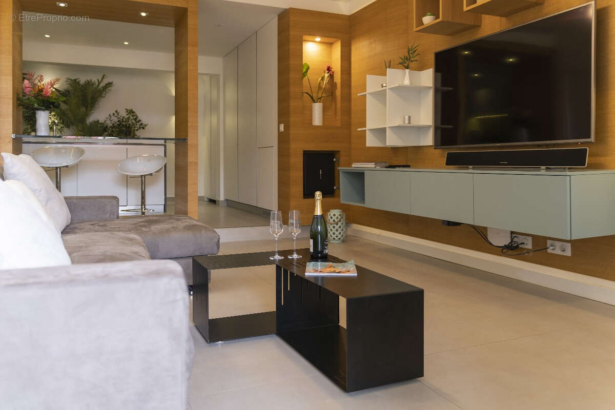 Maison à CAPESTERRE-BELLE-EAU