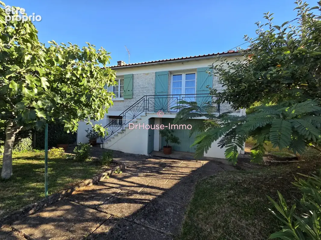 Maison 4 pièces 75 m² à vendre à Buxerolles (86180) - photo 1