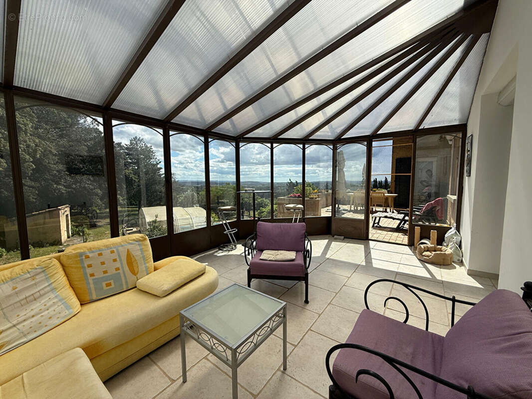 Maison à CHATEAUNEUF-DE-GADAGNE