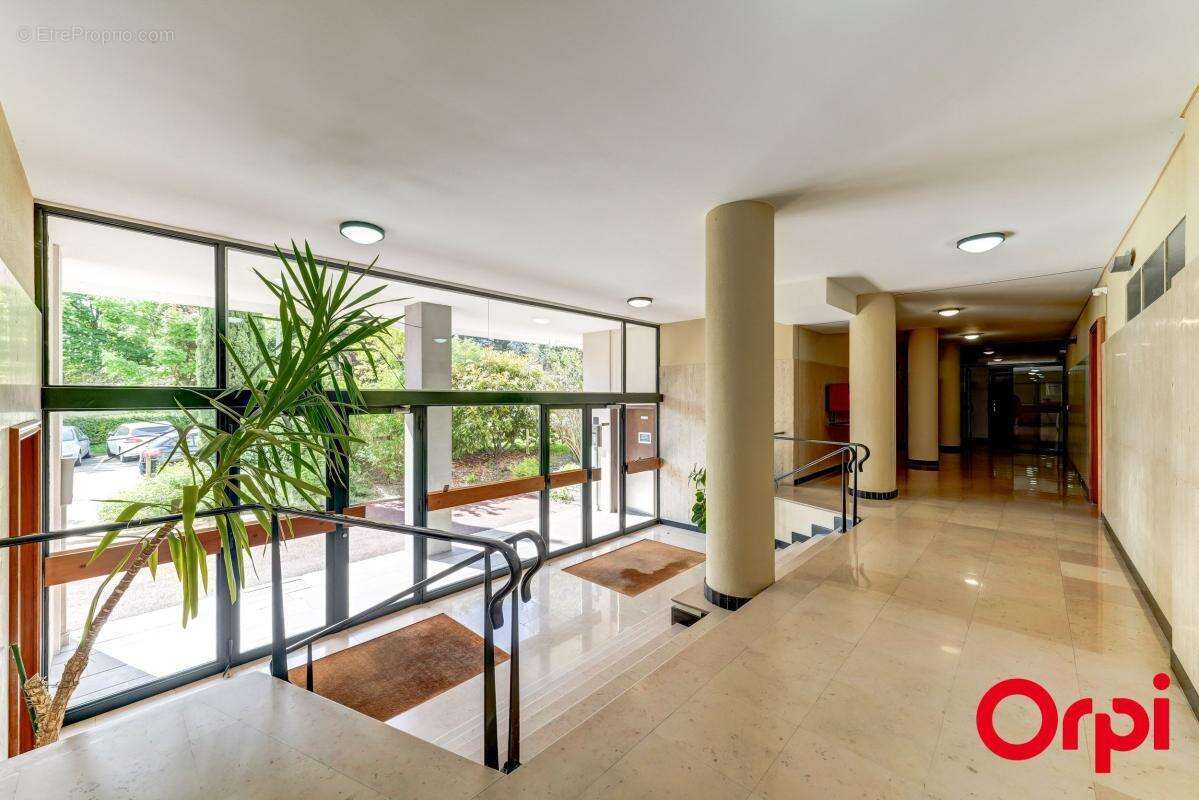 Appartement à CALUIRE-ET-CUIRE