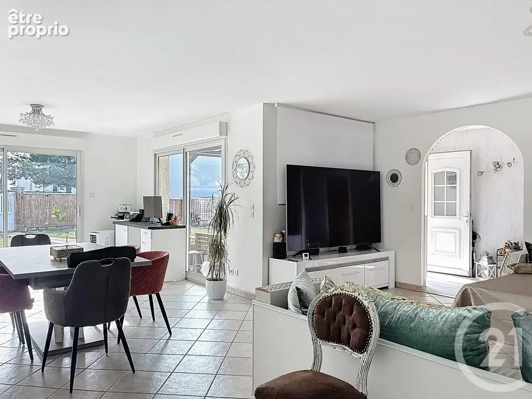 Maison 6 pièces 135 m² à vendre à Pomacle (51110) - photo 4