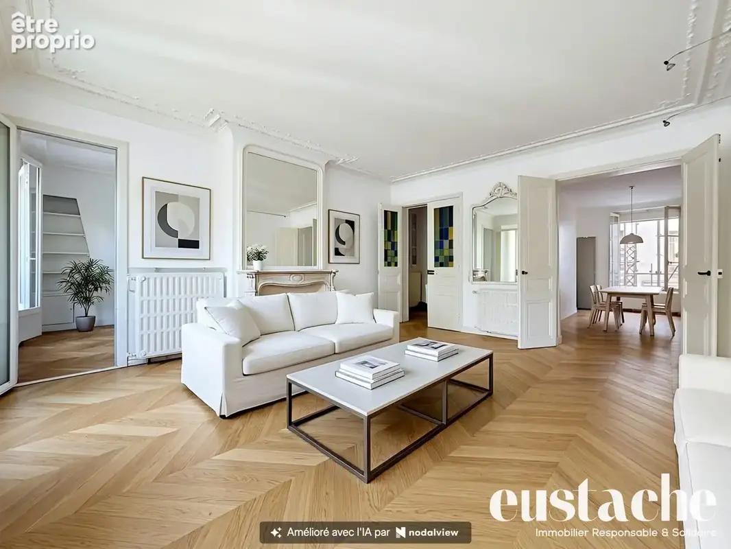 Appartement 5 pièces 120 m² · à Paris-10e · 120 m² · 999 000 €