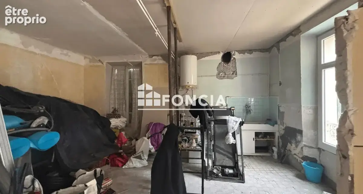 Digne, maison a finir de renover avec terrain et garage - photo 9