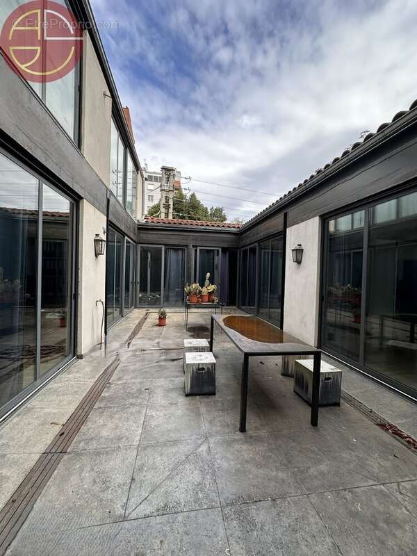 Commerce à TOULOUSE