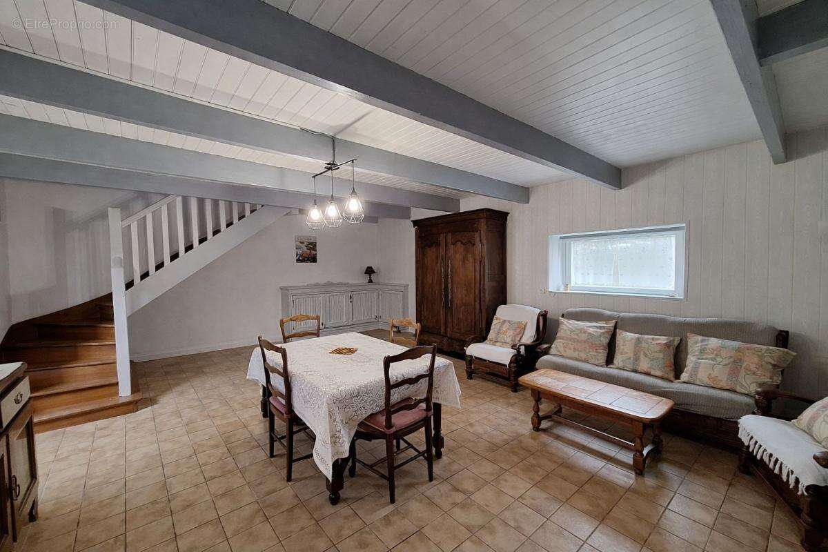 Maison à PLOUEZOC'H