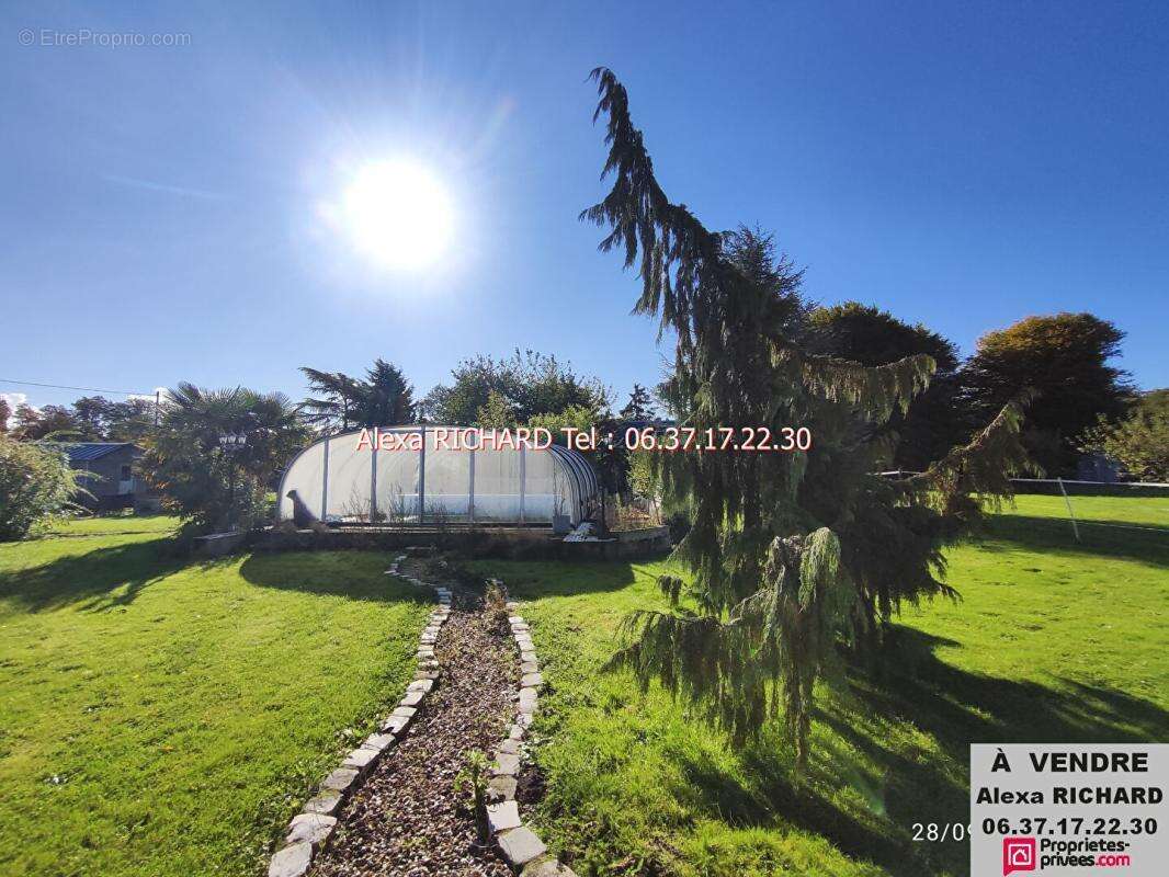 Maison à SAINTE-MARTHE