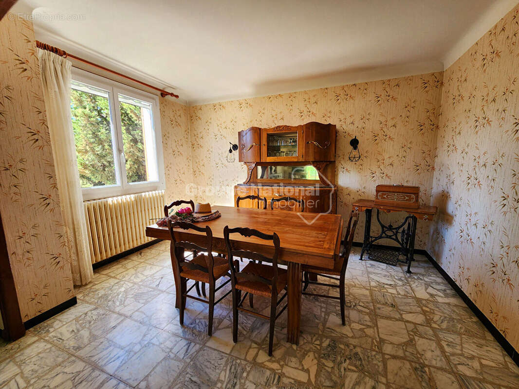 Maison à SAINT-MARTIN-DE-CRAU