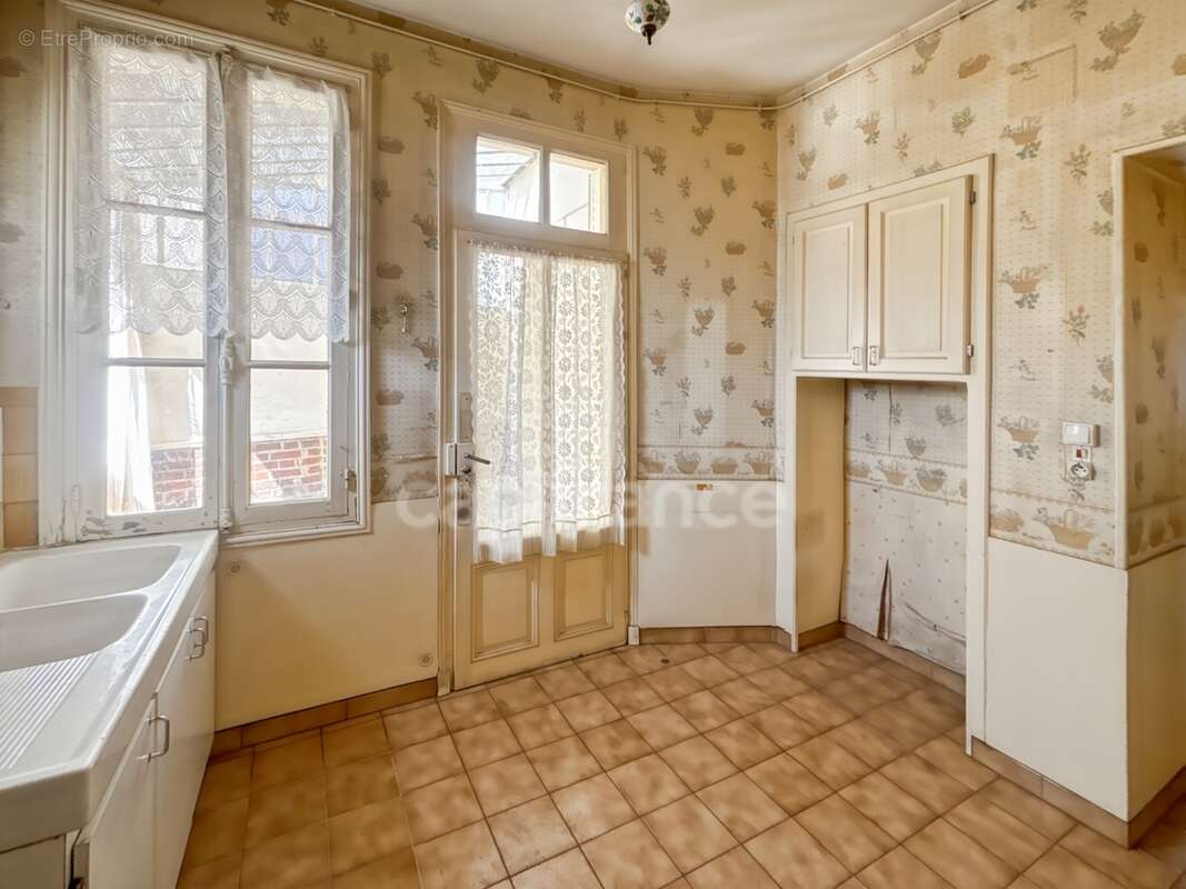 LE MANS Maison de type Mancelle à rénover quartier Olivier HEUZÉ et pour INVESTISSEURS - photo 7