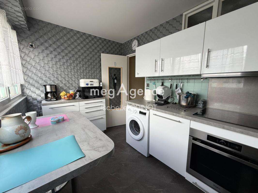 Appartement à FLINS-SUR-SEINE