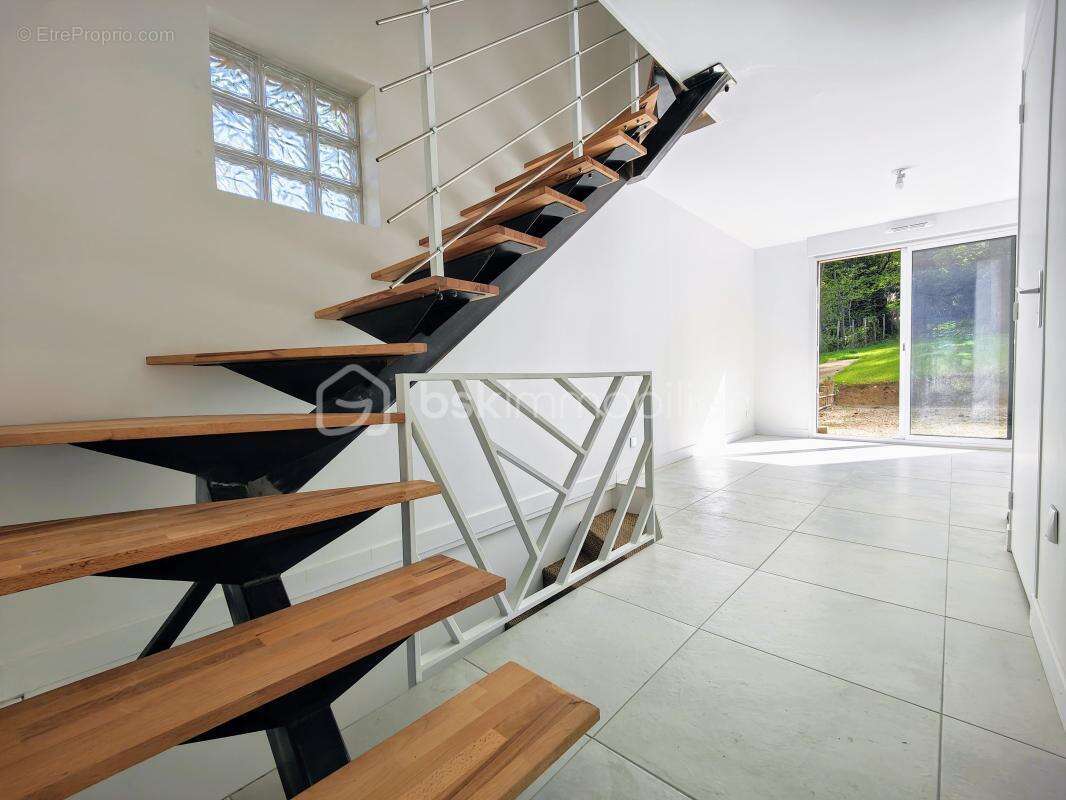 Maison à JOUARS-PONTCHARTRAIN