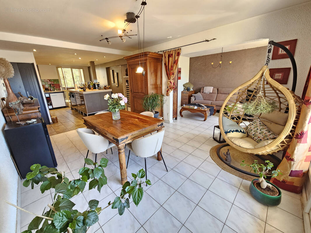 Appartement à HYERES