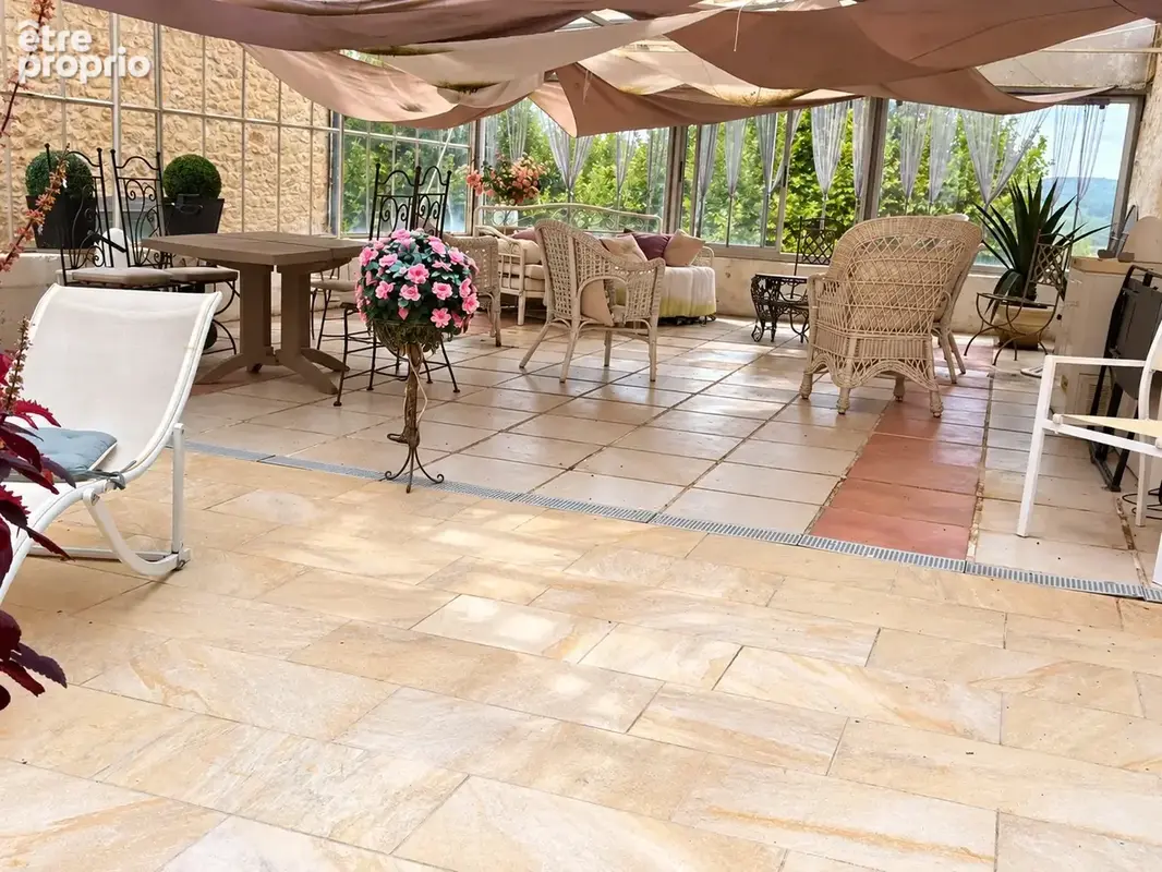 Bien d’exception au cœur de Belvès   Terrasse avec vue et garage privatif - photo 8