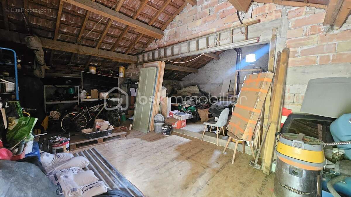 Maison rénovée 150 m² + 50 m² dépendances - photo 11