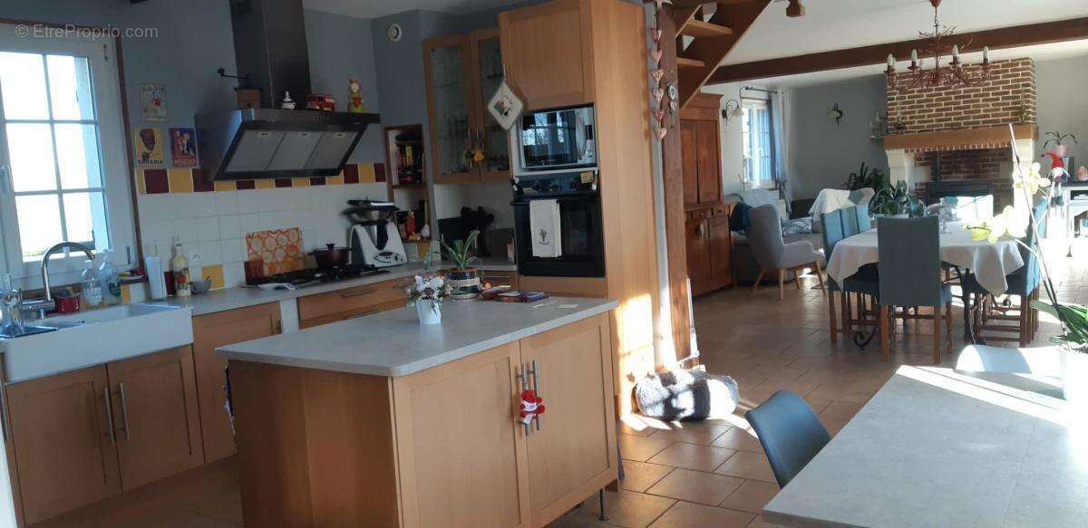 Maison 130 m² à Tordouet  - photo 3
