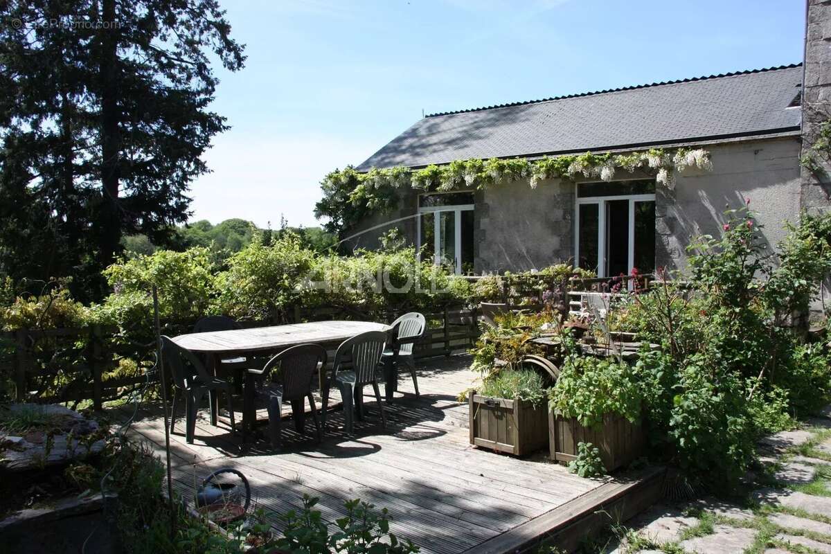 Maison à ROCHEFORT-EN-TERRE