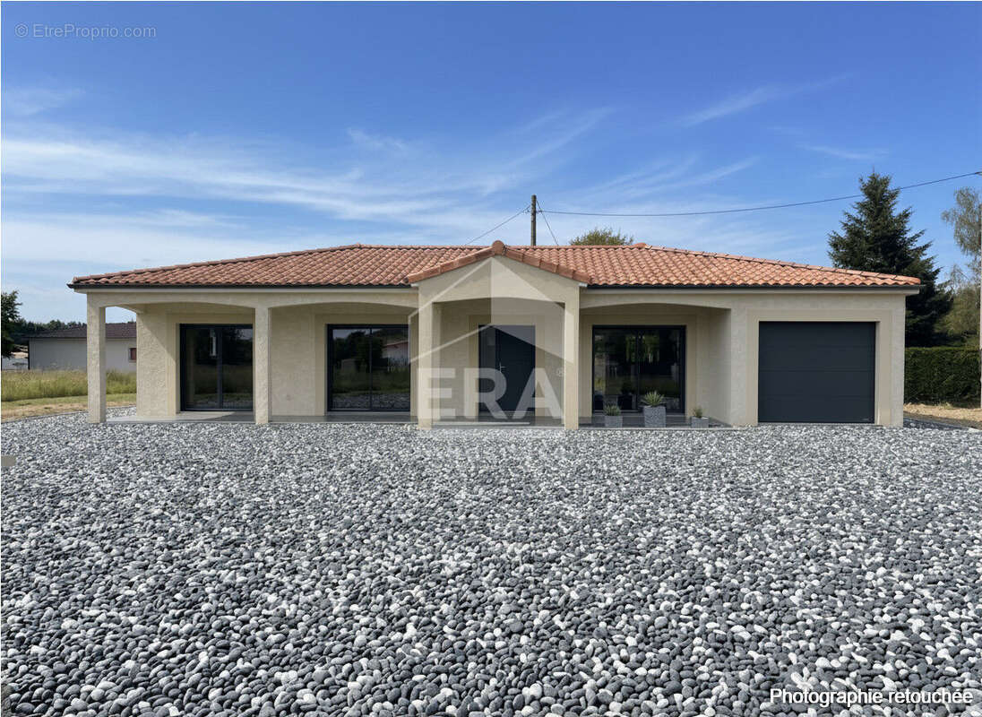 Maison à MONTPON-MENESTEROL
