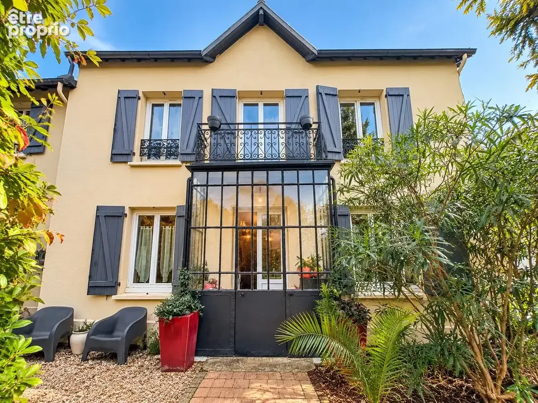 Maison à LE VESINET