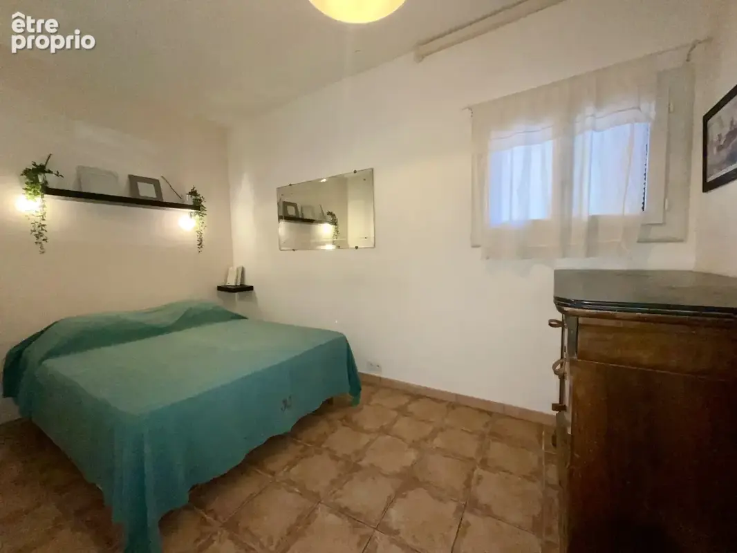 MARSEILLAN   Une maison de ville emblématique au charme fou. - photo 6