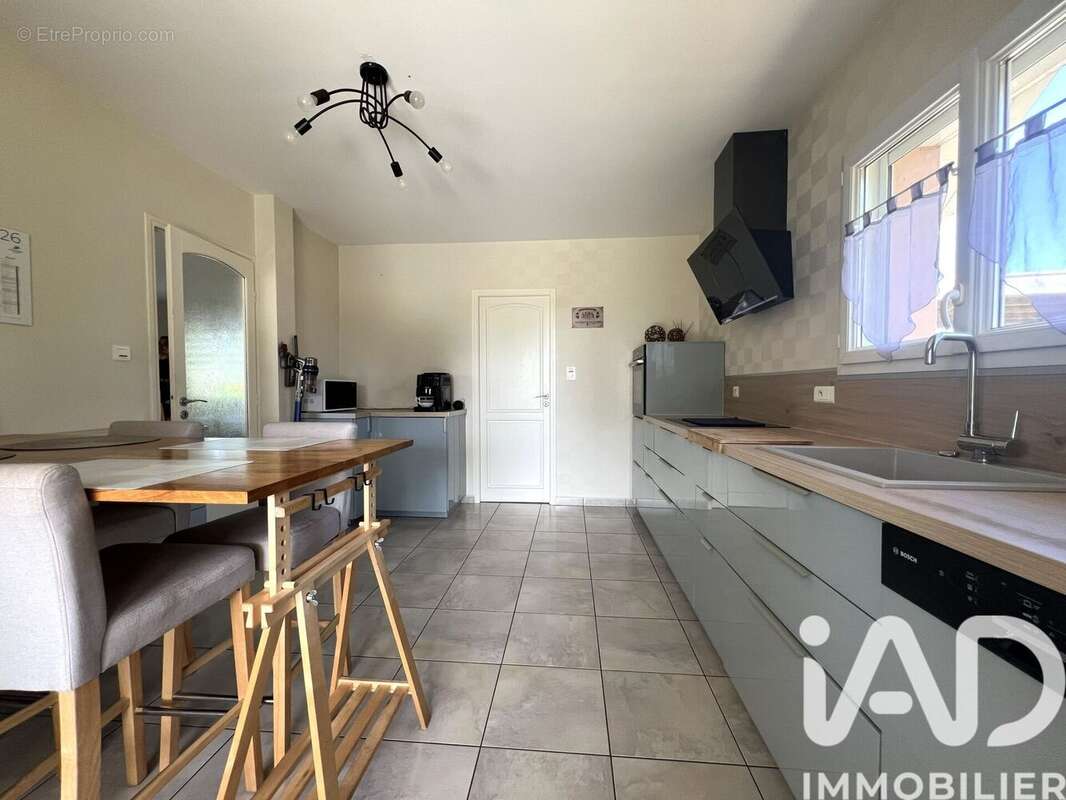Maison 129 m² à Buanes  - photo 9