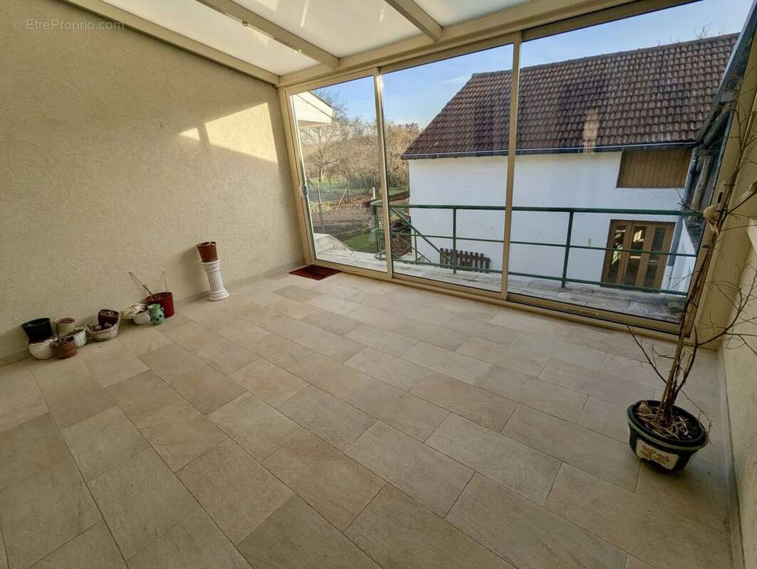 Maison à VAHL-LES-FAULQUEMONT