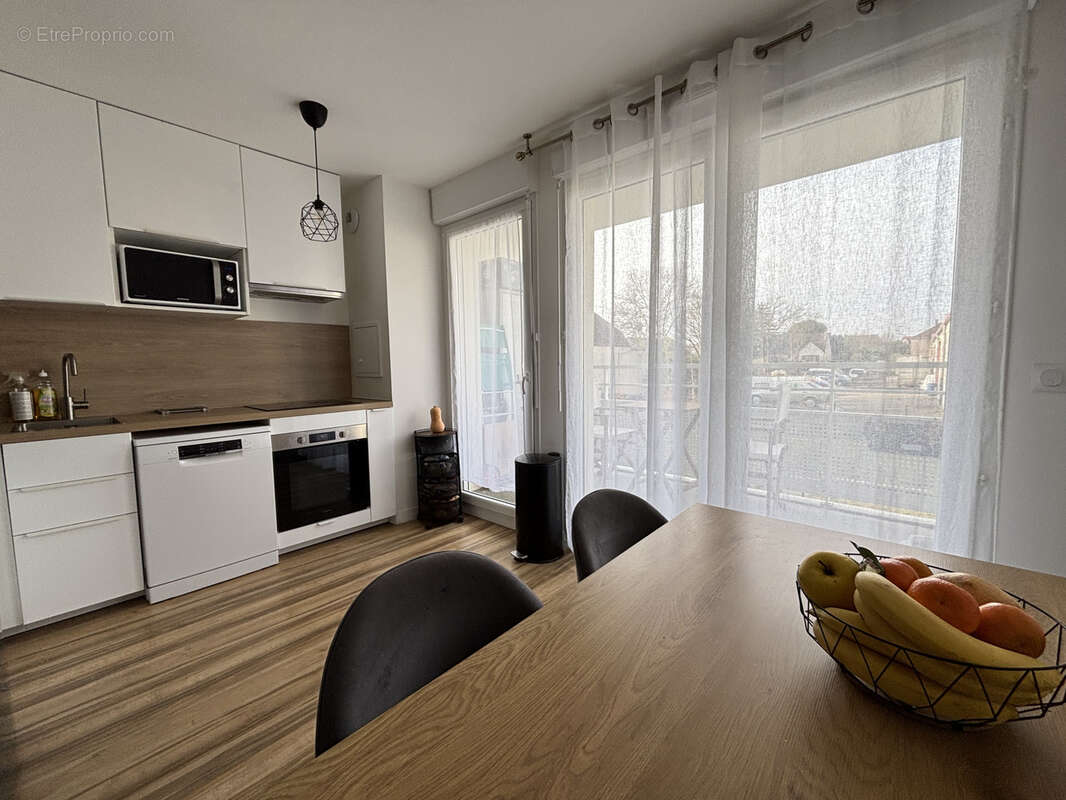 Appartement à SARTROUVILLE