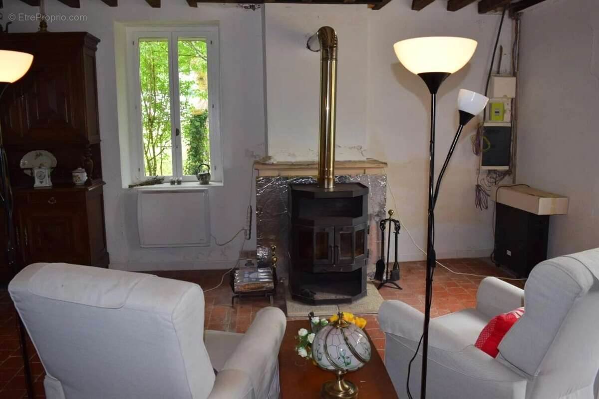 Fermette à vendre dans la Nièvre avec 3375 m² de terrain - photo 5