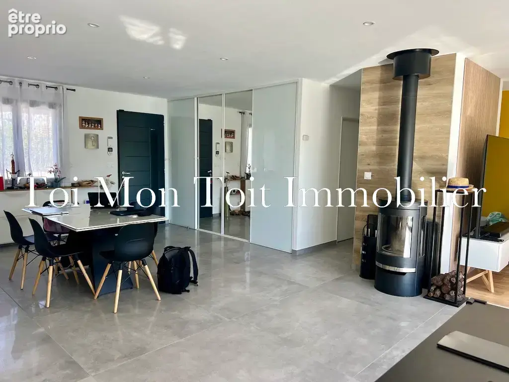 Quissac   villa f5 de plain-pied avec piscine sur 800 m2 de terrain clôturé - photo 6