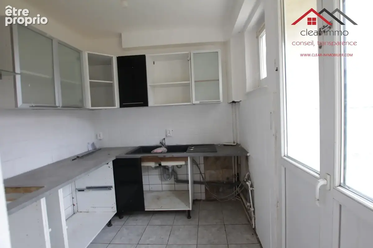 maison de 120m2 habitables sur 9 ares de terrain - photo 8