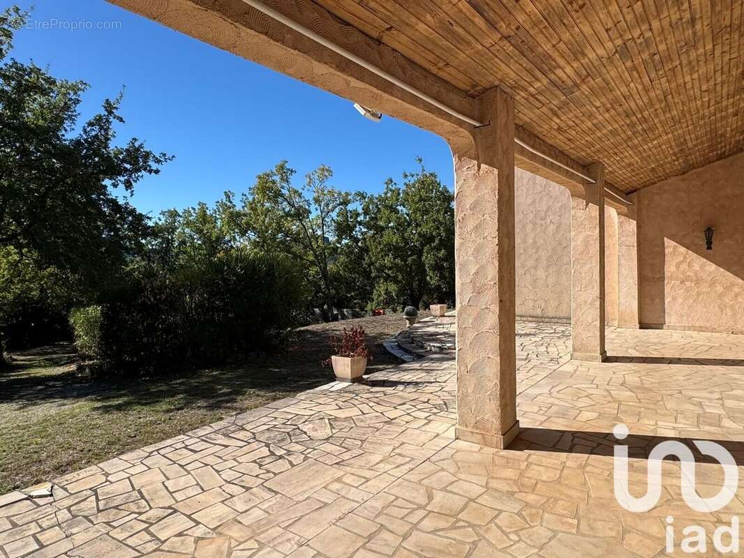 Photo 3 - Maison à BAGNOLS-EN-FORET