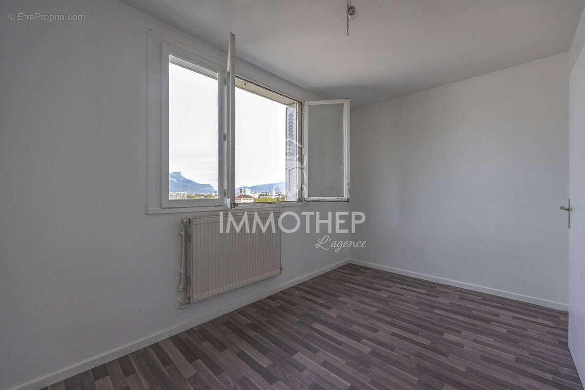 Appartement à ECHIROLLES