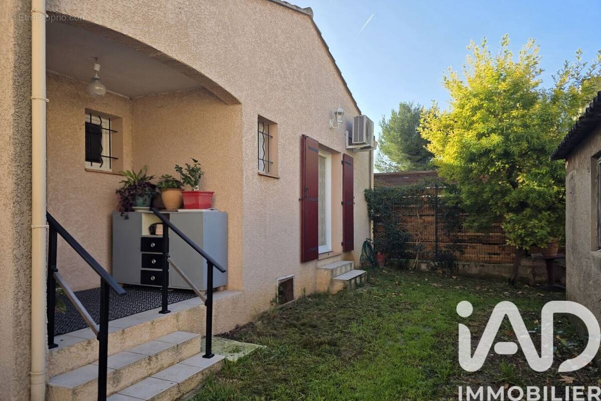 Photo 1 - Maison à MIRAMAS