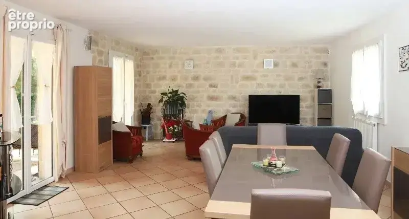 Villa sur un grand jardin avec double garage - photo 7