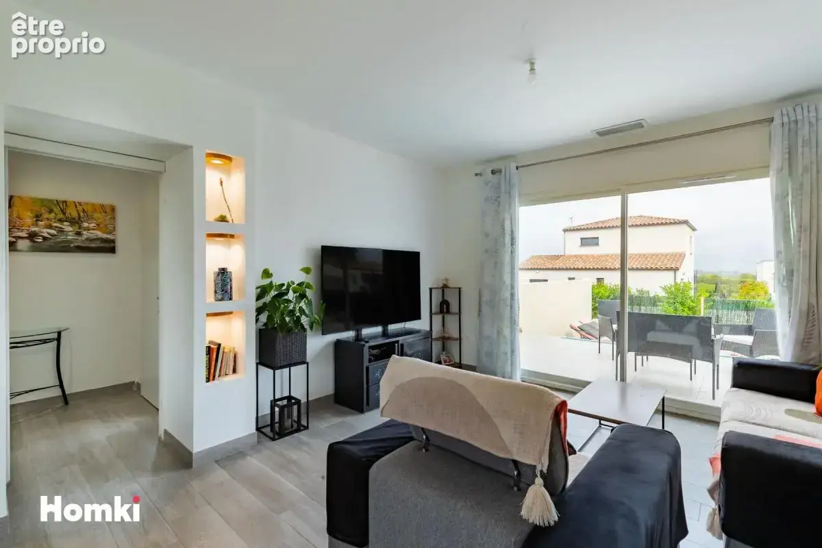 Maison/Villa T5 de 110 m2 à Ginestas 11120 - photo 2