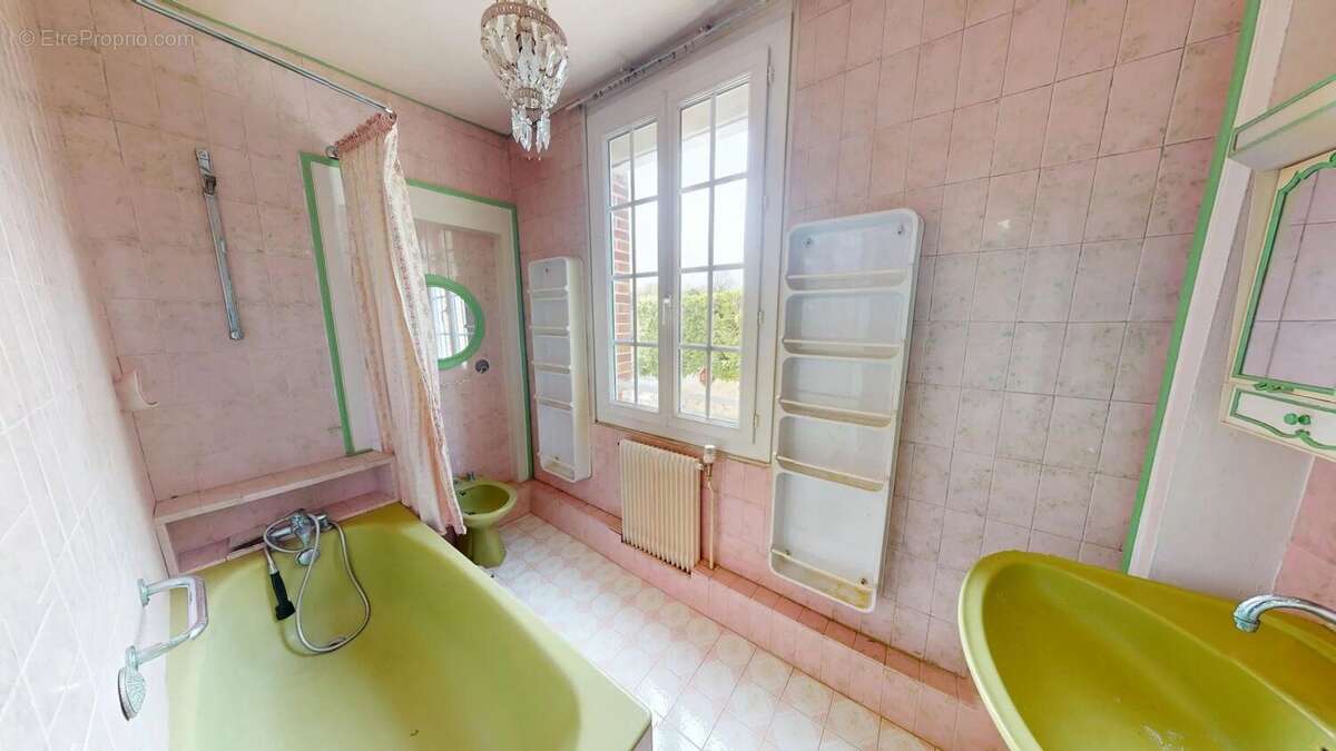 Maison à HOUVILLE-LA-BRANCHE