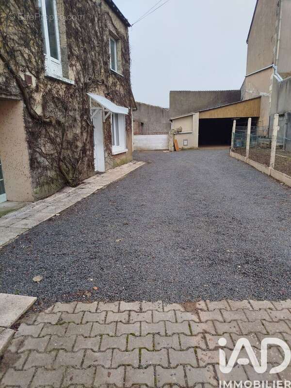 Photo 2 - Maison à BROSSAY