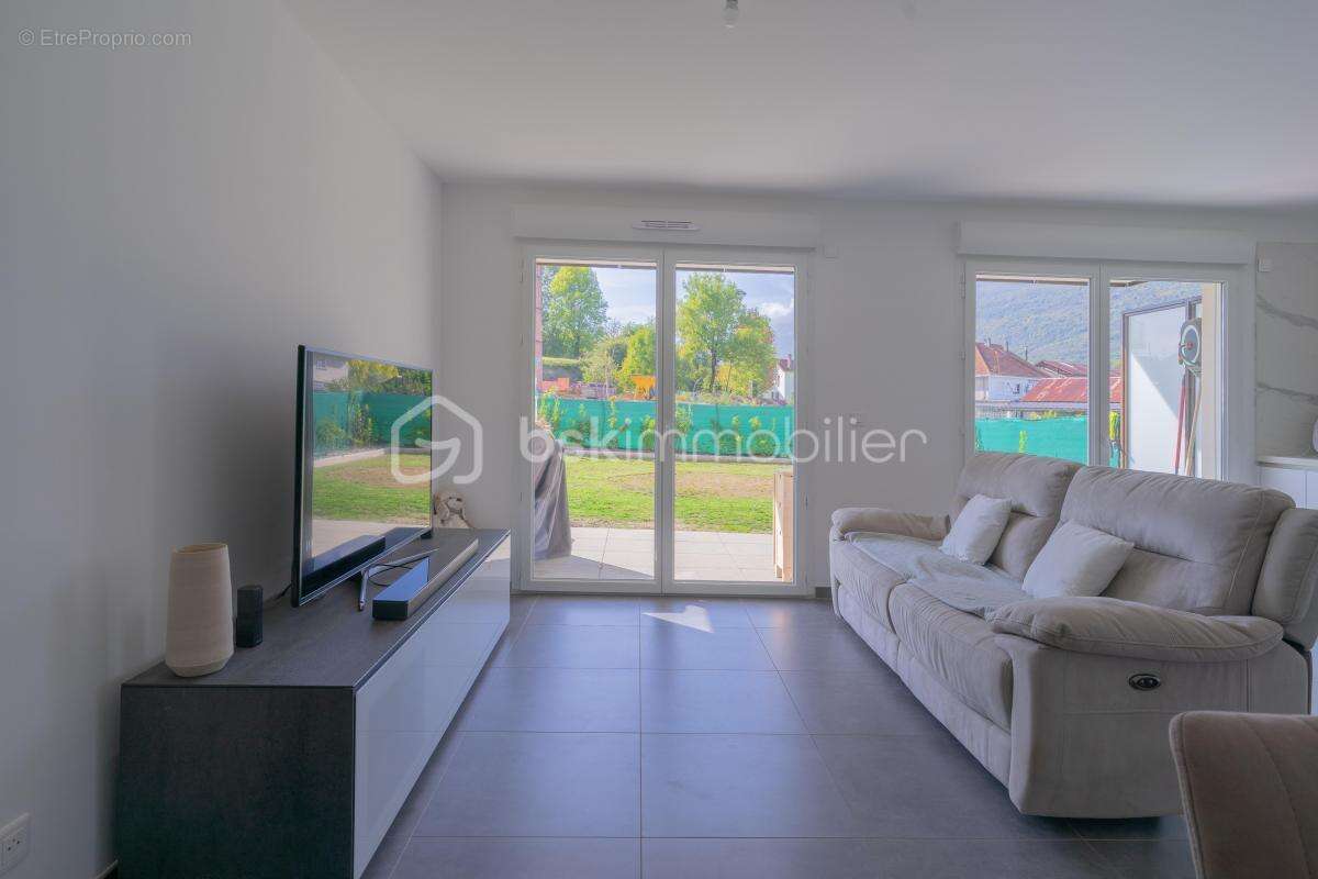 Appartement à SEYSSEL