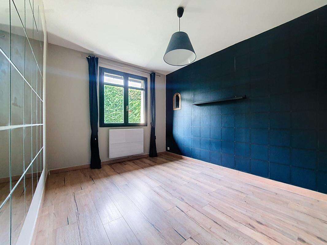 Maison à VILLETTE-DE-VIENNE