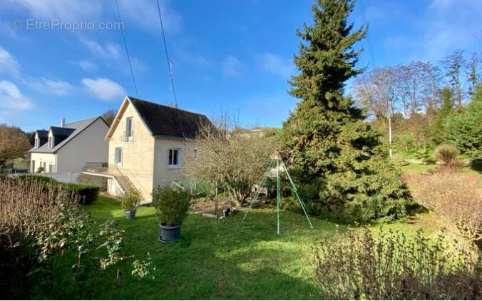 Maison à MONTRICHARD